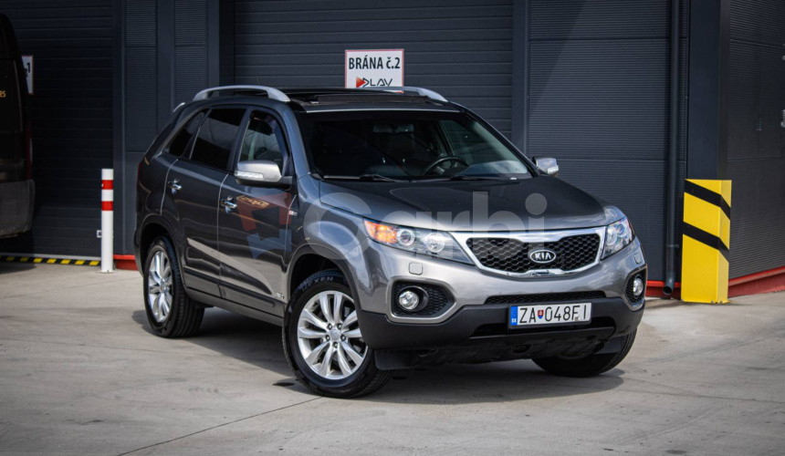 Kia Sorento 2.2 CRDi VGT 4WD, Slovenské, Panoráma, veľmi pekný stav