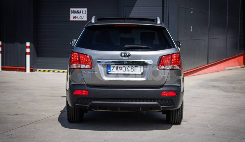 Kia Sorento 2.2 CRDi VGT 4WD, Slovenské, Panoráma, veľmi pekný stav