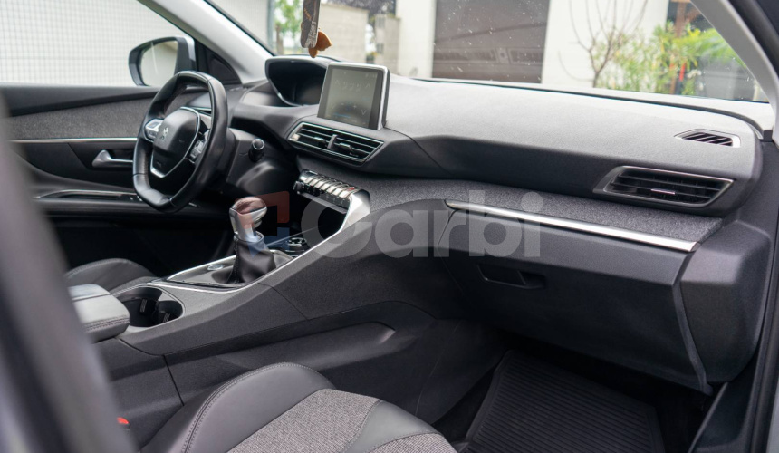 Peugeot 3008 2.0 BlueHDi S&S Allure