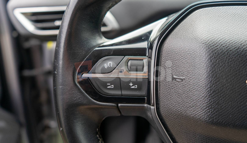 Peugeot 3008 2.0 BlueHDi S&S Allure