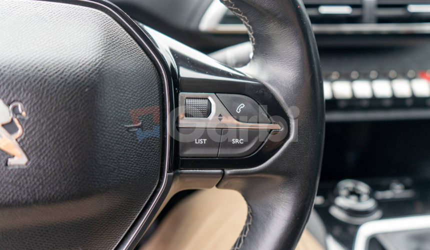 Peugeot 3008 2.0 BlueHDi S&S Allure