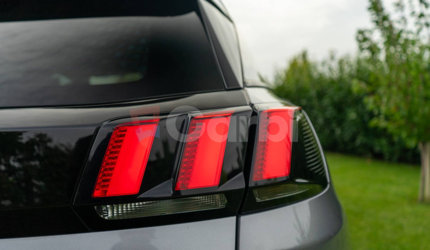 Peugeot 3008 2.0 BlueHDi S&S Allure