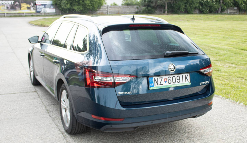 Škoda Superb Combi 2.0 TDI Style DSG