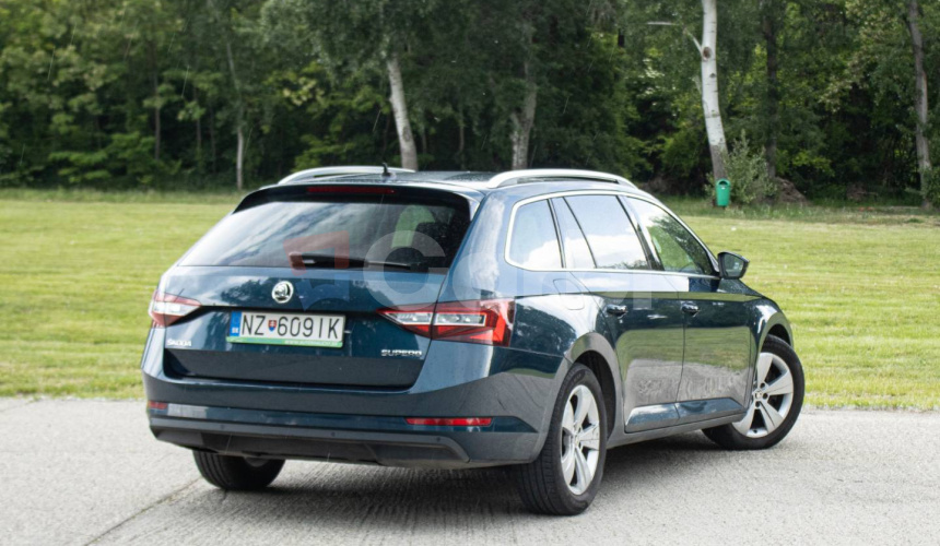 Škoda Superb Combi 2.0 TDI Style DSG