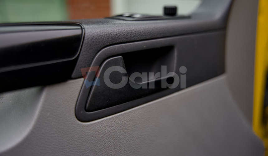 Volkswagen Transporter T5 2.0 TDI 140k KR