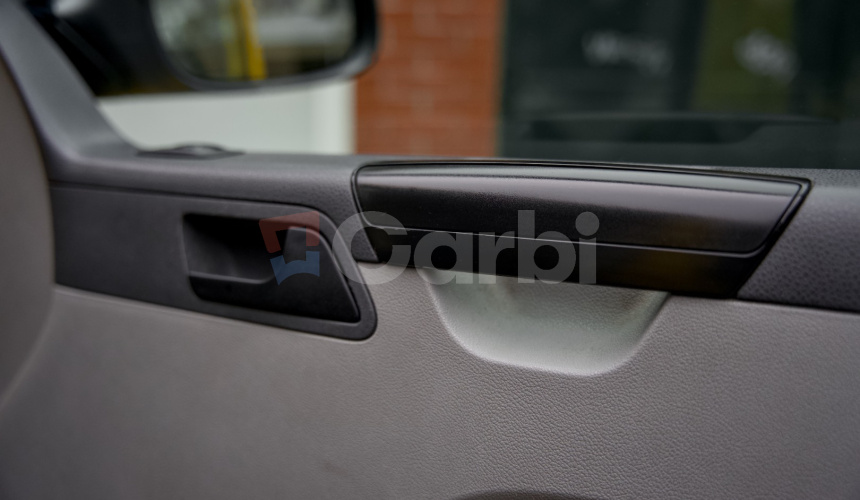 Volkswagen Transporter T5 2.0 TDI 140k KR