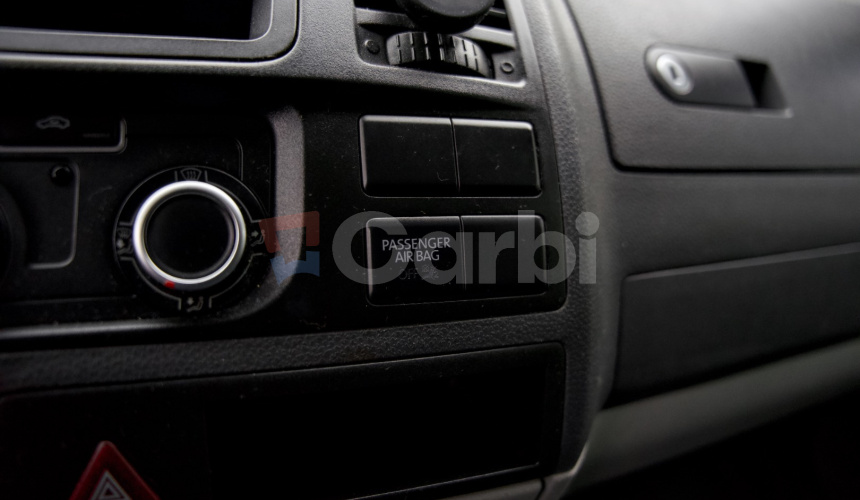 Volkswagen Transporter T5 2.0 TDI 140k KR