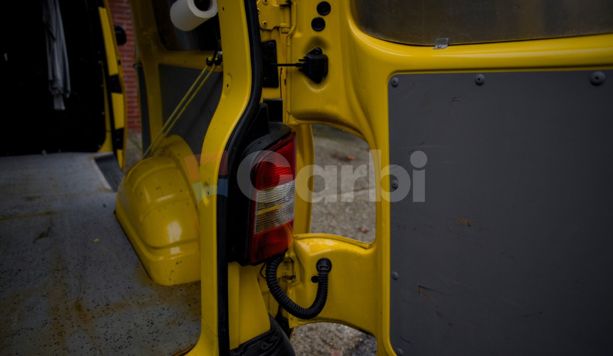 Volkswagen Transporter T5 2.0 TDI 140k KR