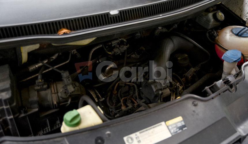 Volkswagen Transporter T5 2.0 TDI 140k KR