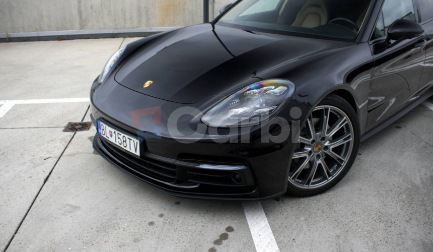 Porsche Panamera 4S A/T