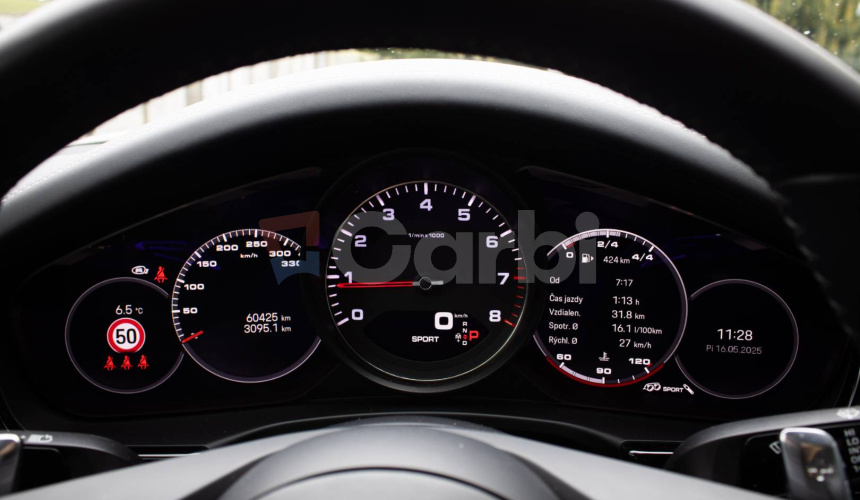 Porsche Panamera 4S 2.9 V6 PDK, 1. Majiteľ, Slovenské, Nelakované, bez elektra, DPH