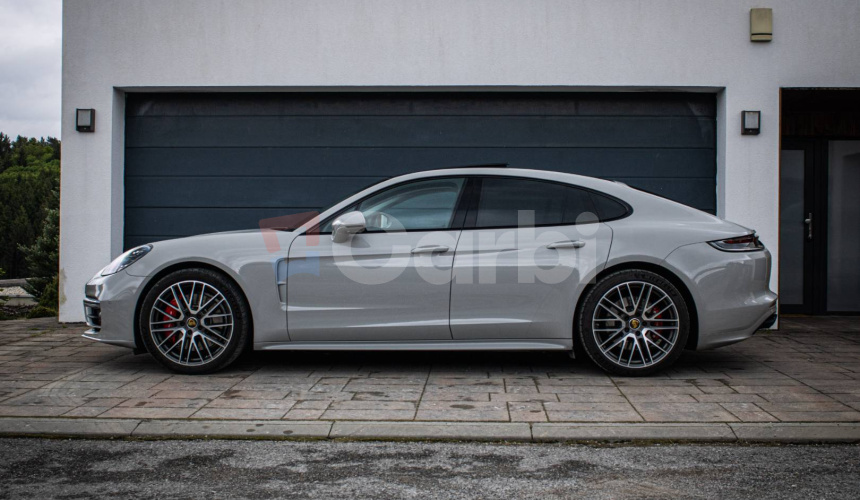 Porsche Panamera 4S 2.9 V6 PDK, 1. Majiteľ, Slovenské, Nelakované, bez elektra, DPH