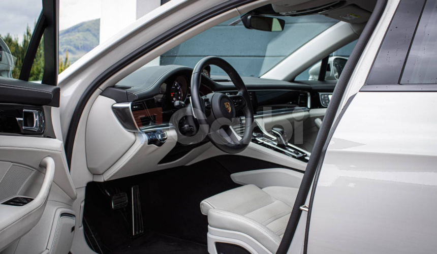 Porsche Panamera 4S 2.9 V6 PDK, 1. Majiteľ, Slovenské, Nelakované, bez elektra, DPH