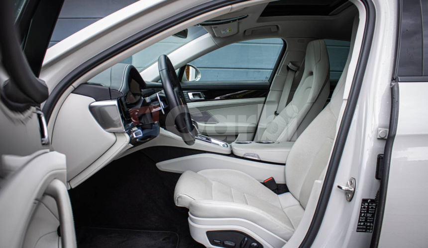 Porsche Panamera 4S 2.9 V6 PDK, 1. Majiteľ, Slovenské, Nelakované, bez elektra, DPH