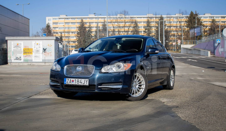 Jaguar XF 3.0 V6 Luxury