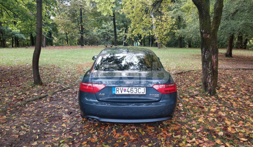 Audi A5 2.0 TDI DPF quattro Premium