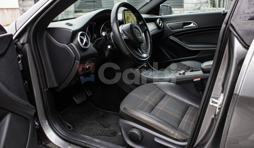 Mercedes-Benz CLA Shooting Brake 220D A/T 100kW AMG KOŽA NELAKOVANÉ
