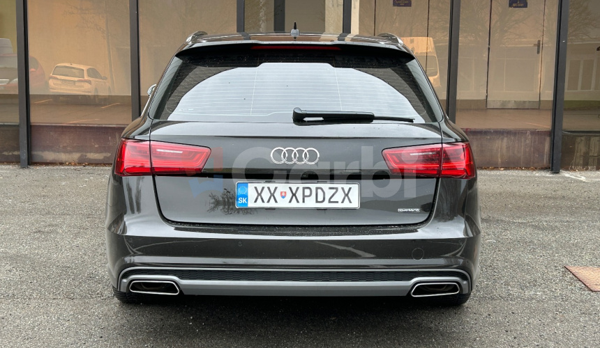 Audi A6 Avant Quattro V6