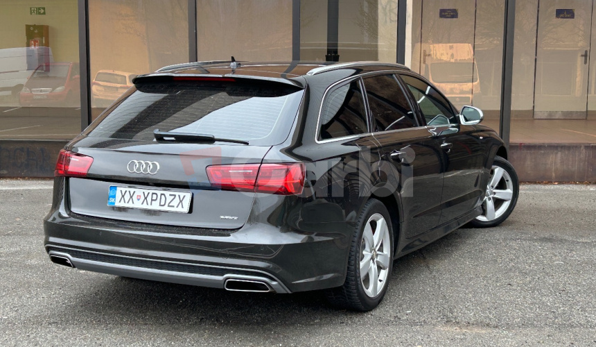 Audi A6 Avant Quattro V6