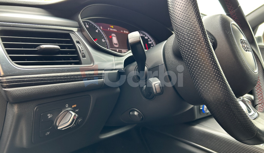 Audi A6 Avant Quattro V6