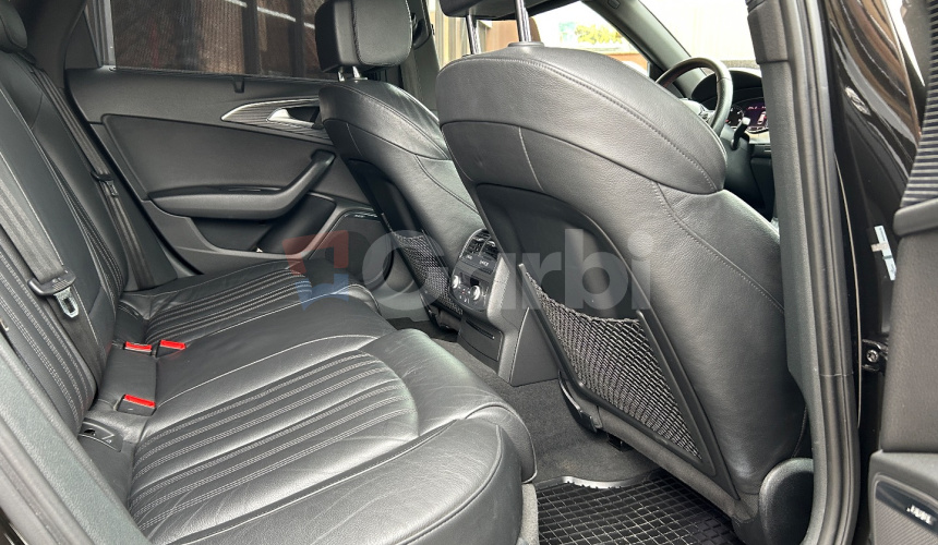 Audi A6 Avant Quattro V6