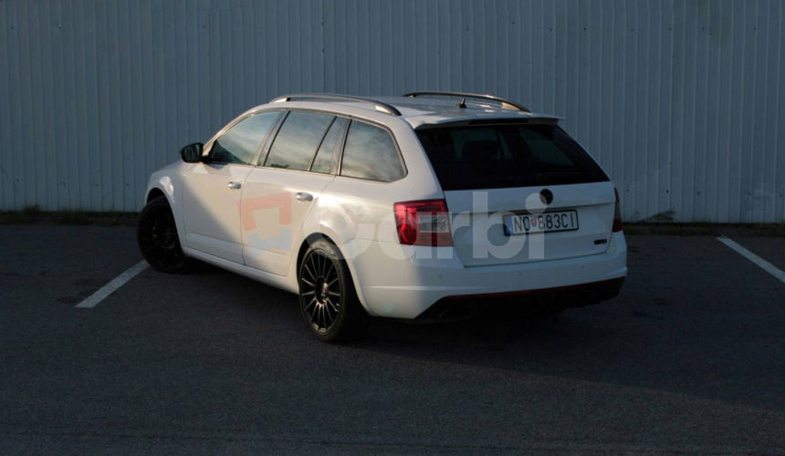 Škoda Octavia Combi 2.0 TDI DPF RS DSG