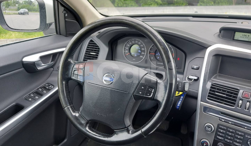 Volvo XC60 D5 AWD Momentum Geartronic