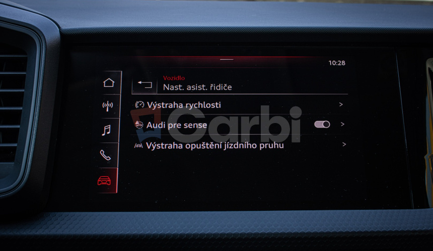 Audi A1 30 TFSI 85kW, Led svetlá, Ambient, R17 alu, Zrkadlenie obrazovky, Qi nabíjanie