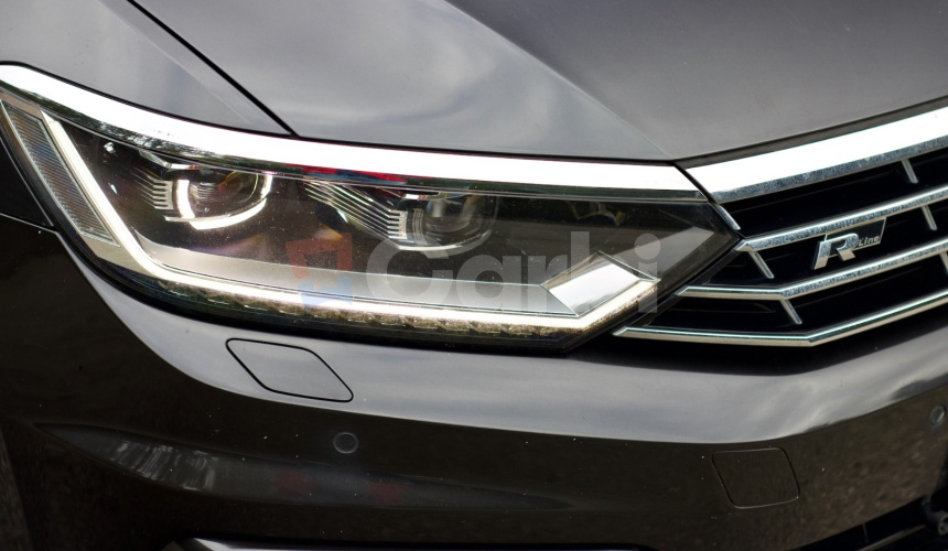Volkswagen Passat 2.0 TDI BMT R-Line Highline DSG