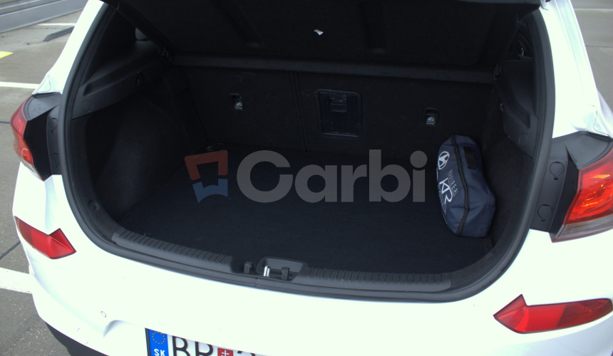 Hyundai i30 1.4 T-GDi Family, 103kw, MT6