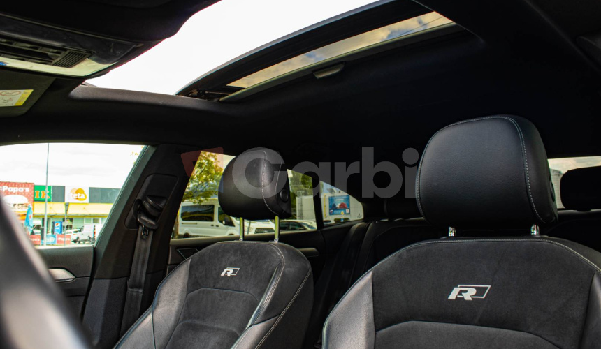 Volkswagen Arteon 2.0 TSI BMT R-Line DSG