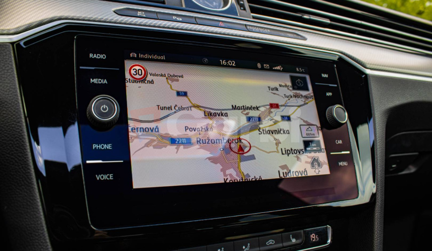 Volkswagen Arteon 2.0 TSI BMT R-Line DSG