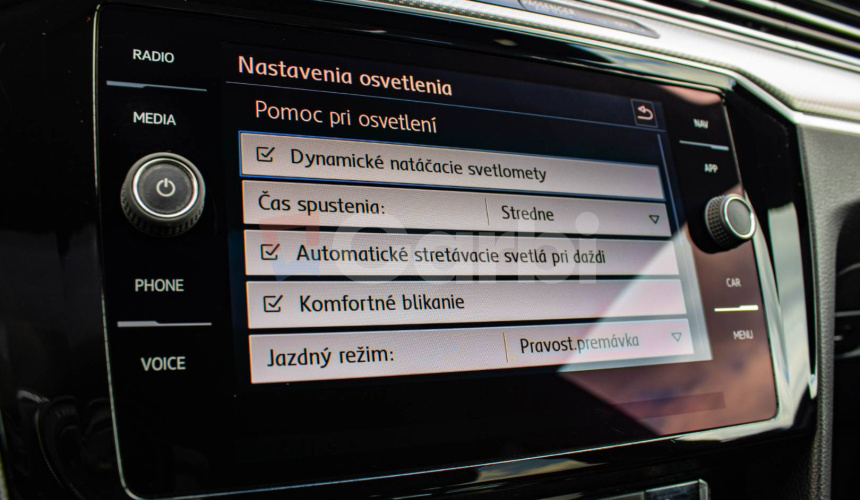 Volkswagen Arteon 2.0 TSI BMT R-Line DSG
