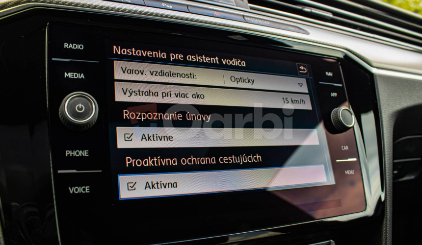 Volkswagen Arteon 2.0 TSI BMT R-Line DSG