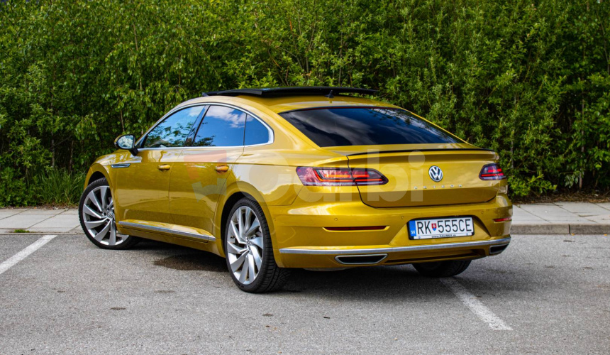 Volkswagen Arteon 2.0 TSI BMT R-Line DSG