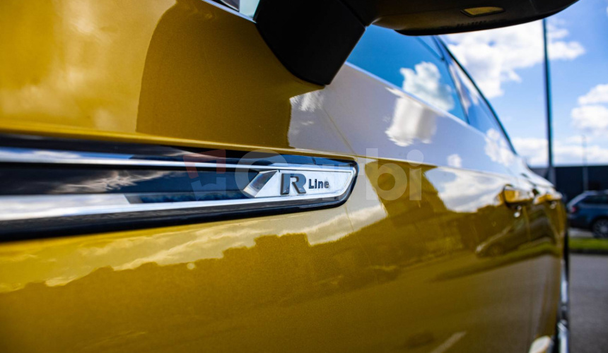 Volkswagen Arteon 2.0 TSI BMT R-Line DSG