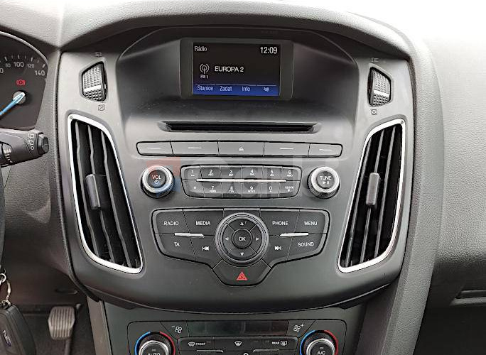 Ford Focus Kombi 1.0 EcoBoost Trend