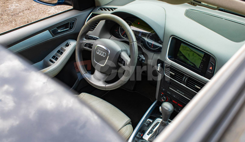 Audi Q5 3.0 TDI 4x4 A/T Koža, Panorama, po servise