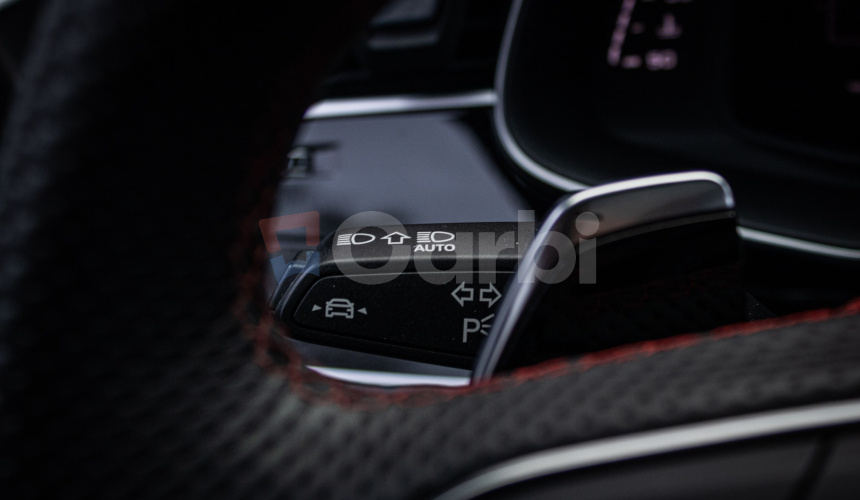 Audi RSQ8 4.0 TFSI Full Carbon, Masáž, Soft-close, Pano, R23, v záruke, DPH