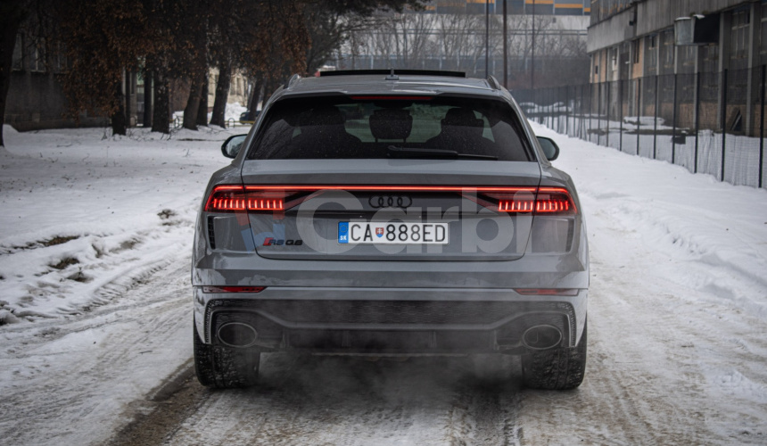 Audi RSQ8 4.0 TFSI Full Carbon, Masáž, Soft-close, Pano, R23, v záruke, DPH