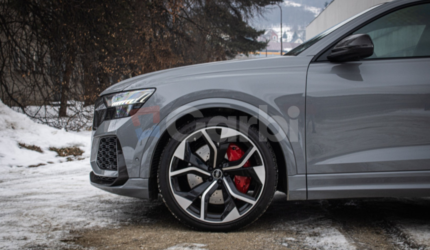 Audi RSQ8 4.0 TFSI Full Carbon, Masáž, Soft-close, Pano, R23, v záruke, DPH