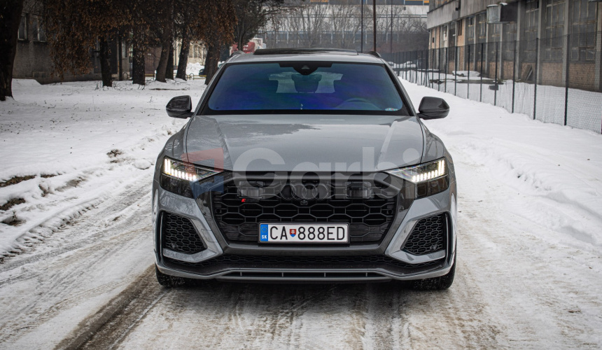 Audi RSQ8 4.0 TFSI Full Carbon, Masáž, Soft-close, Pano, R23, v záruke, DPH