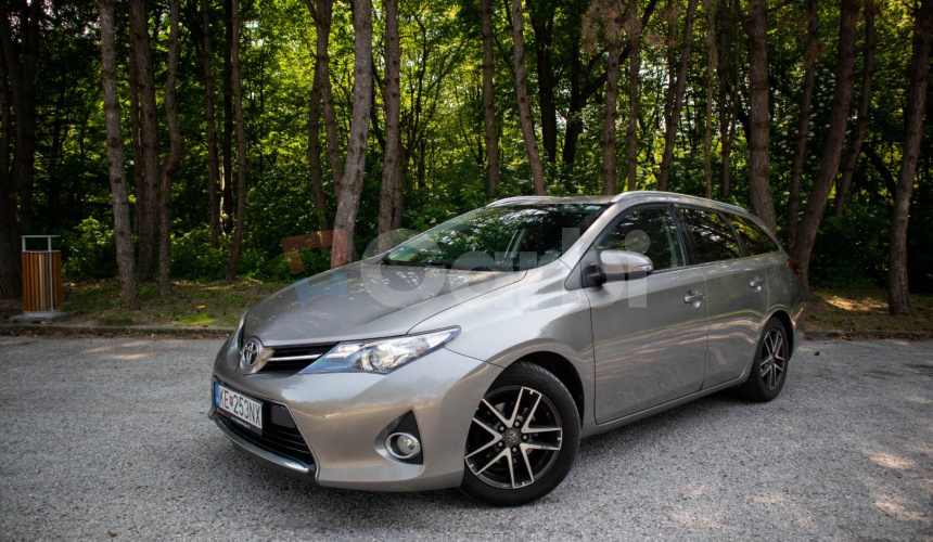 Toyota Auris Touring Sports 1.6 l Valvematic