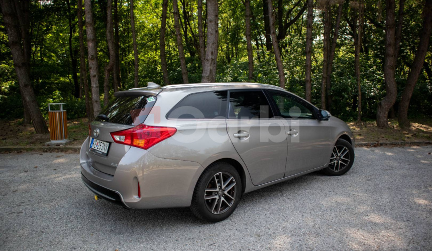 Toyota Auris Touring Sports 1.6 l Valvematic