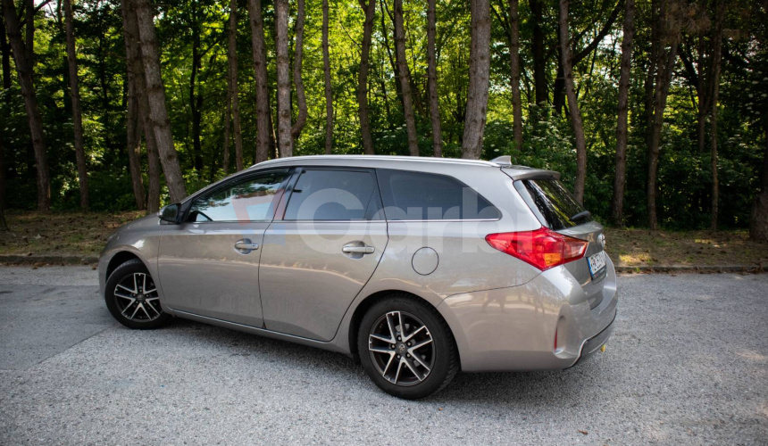 Toyota Auris Touring Sports 1.6 l Valvematic