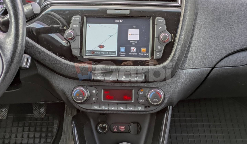 Kia Ceed SW 1.6 CRDi 136k Gold