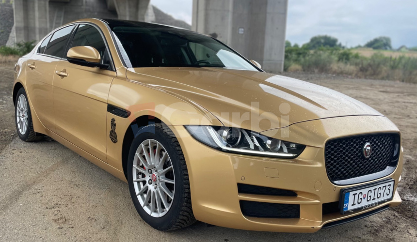 Jaguar XE 2.0 I4D Prestige AT