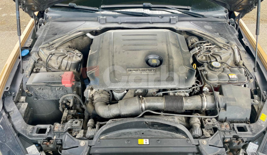 Jaguar XE 2.0 I4D Prestige AT