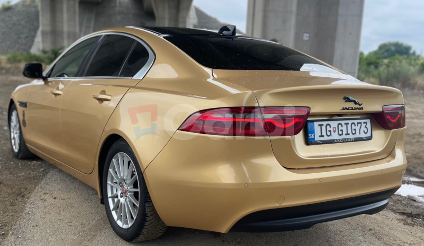 Jaguar XE 2.0 I4D Prestige AT