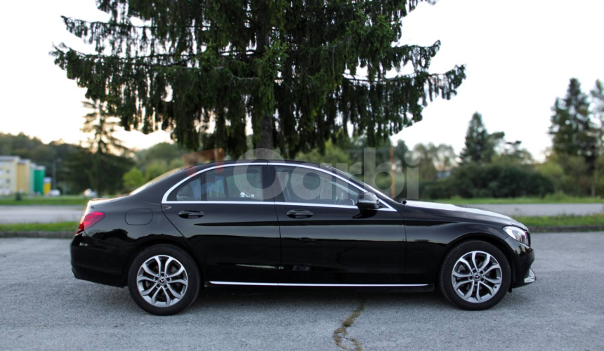 Mercedes-Benz C trieda Sedan 160